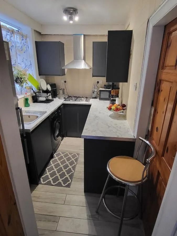 Petals Rm1 Apartment Leeds